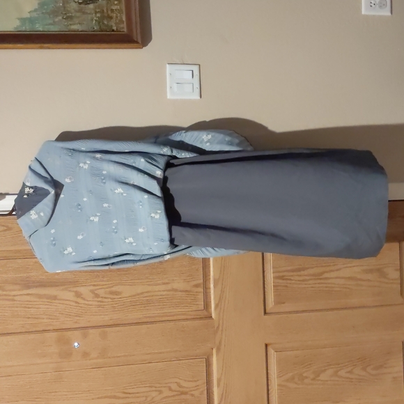 Ted Baker, size 12 sleeveless grey floral midi dress - Picture 10 of 15